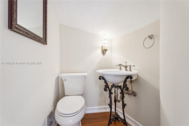 1231 Ferdinand St in Coral Gables, FL - Building Photo - Building Photo