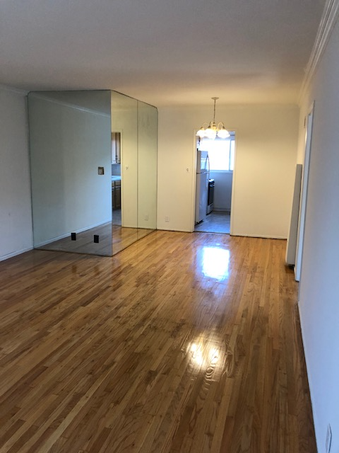 1128 S Sherbourne Dr in Los Angeles, CA - Building Photo