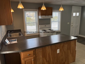 47 Pine St in Pawtucket, RI - Building Photo - Building Photo