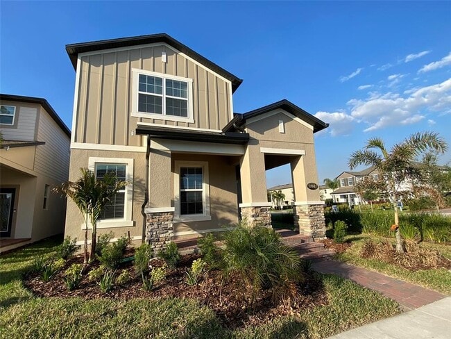 17047 Wynford Ln in Oakland, FL - Building Photo - Building Photo