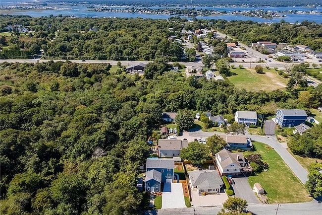19 Ashbrook Rd, Unit B