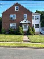 175 Russell St in Middletown, CT - Building Photo