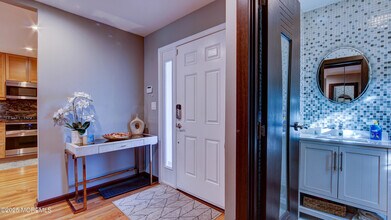 141 Chestnut Way in Englishtown, NJ - Building Photo - Building Photo