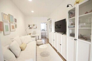 214 Jefferson St in Hoboken, NJ - Building Photo