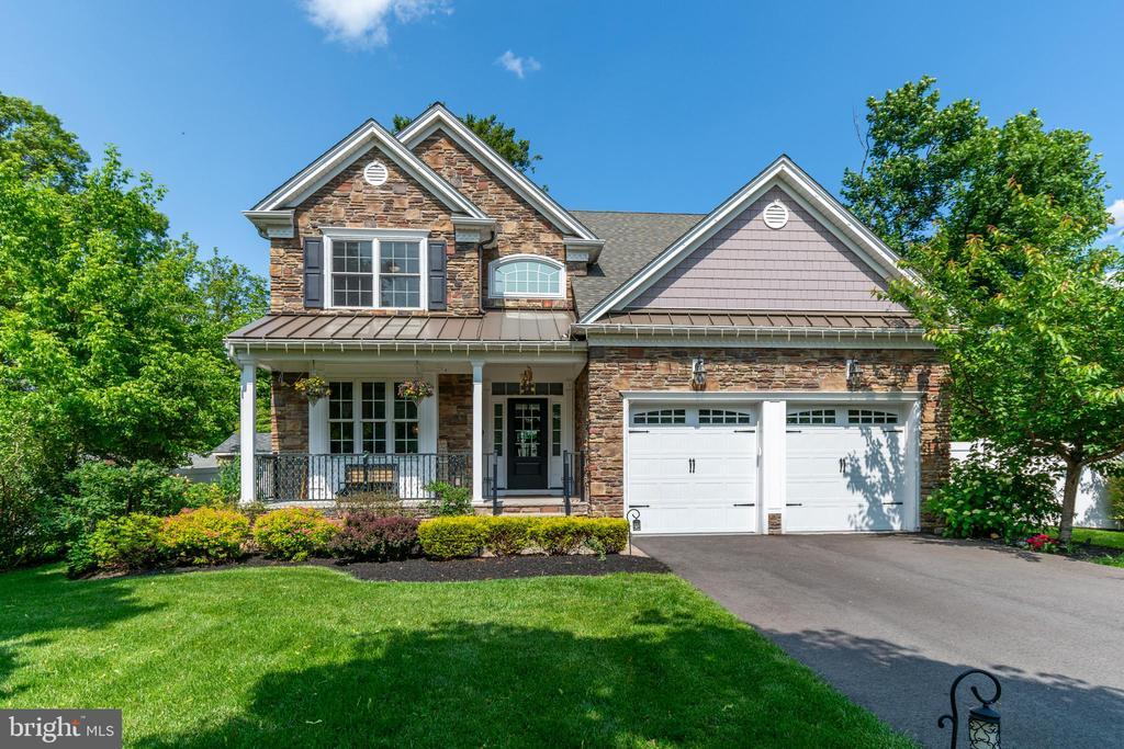 321 Ewing St in Princeton, NJ - Building Photo