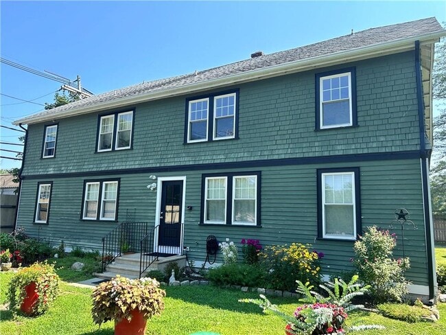 property at 20 W Allenton Rd