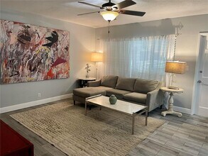 100 SE 6th Ave in Pompano Beach, FL - Building Photo - Building Photo
