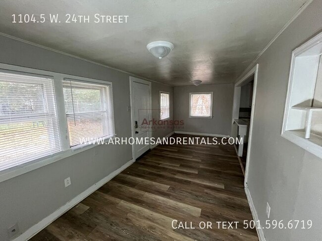 1104.5 W 24th St in North Little Rock, AR - Building Photo - Building Photo