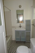 2575 Virginia St, Unit 1 in Berkeley, CA - Building Photo - Building Photo