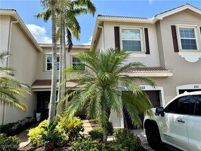 6525 Monterey Point in Naples, FL - Building Photo - Building Photo