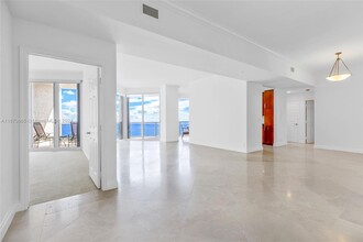 3200 N Ocean Blvd in Fort Lauderdale, FL - Building Photo - Building Photo