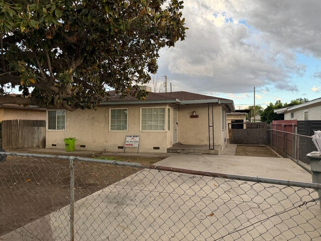 property at 1507 Ming Ave