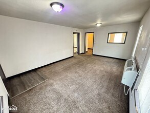 9970 US-12 in Naches, WA - Building Photo - Building Photo