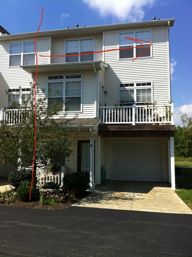 1222 Chapman Ln