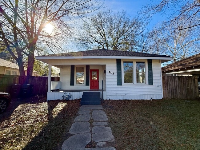 property at 503 N 5th St