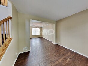 2476 Deer Point Dr in Montgomery, IL - Building Photo - Building Photo