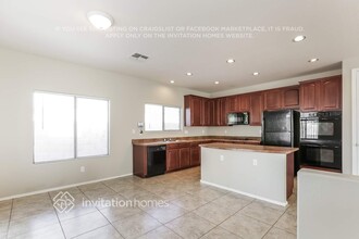 25617 W Nancy Ln in Buckeye, AZ - Foto de edificio - Building Photo