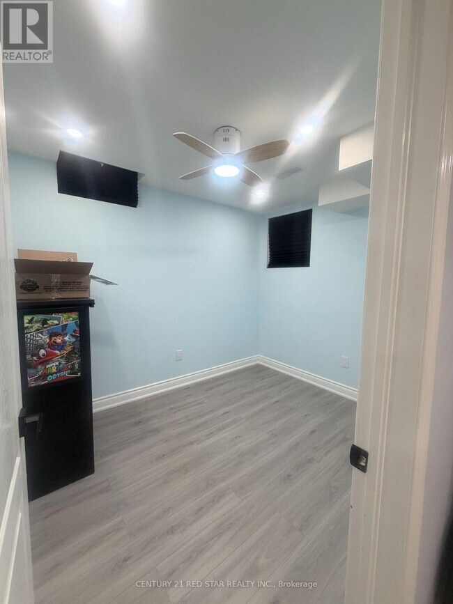 259 Robert Parkinson Dr in Brampton, ON - Building Photo - Building Photo