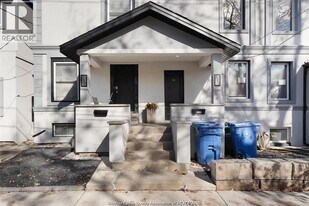 712 Brock St in Windsor, ON - Building Photo
