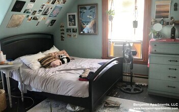 7 Quincy St, Unit 2 in Somerville, MA - Building Photo - Building Photo