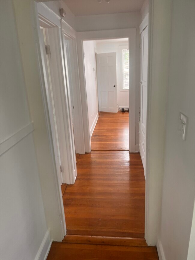 48 Lawn Ave Apartments and Nearby Quincy Apartments For Rent Quincy, MA