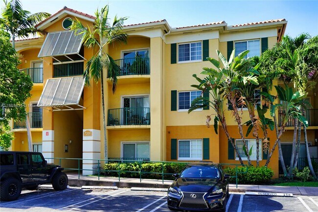 7200 NW 114th Ave in Doral, FL - Building Photo - Building Photo