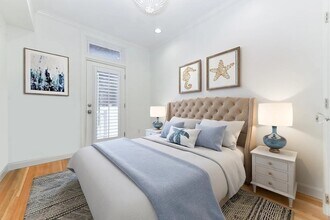 24 Fayette St, Unit 1 in Boston, MA - Foto de edificio - Building Photo