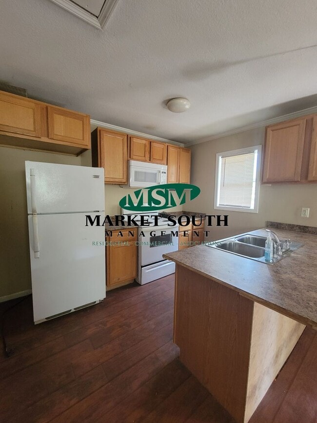 property at 510 E Anderson St