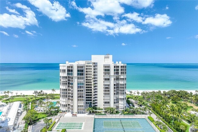 property at 4051 Gulf Shore Blvd N