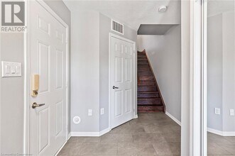 40 Finney Terrace in Milton, ON - Building Photo - Building Photo