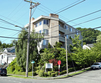 Thorndyke Vista Apartments in Seattle, WA - Foto de edificio - Building Photo