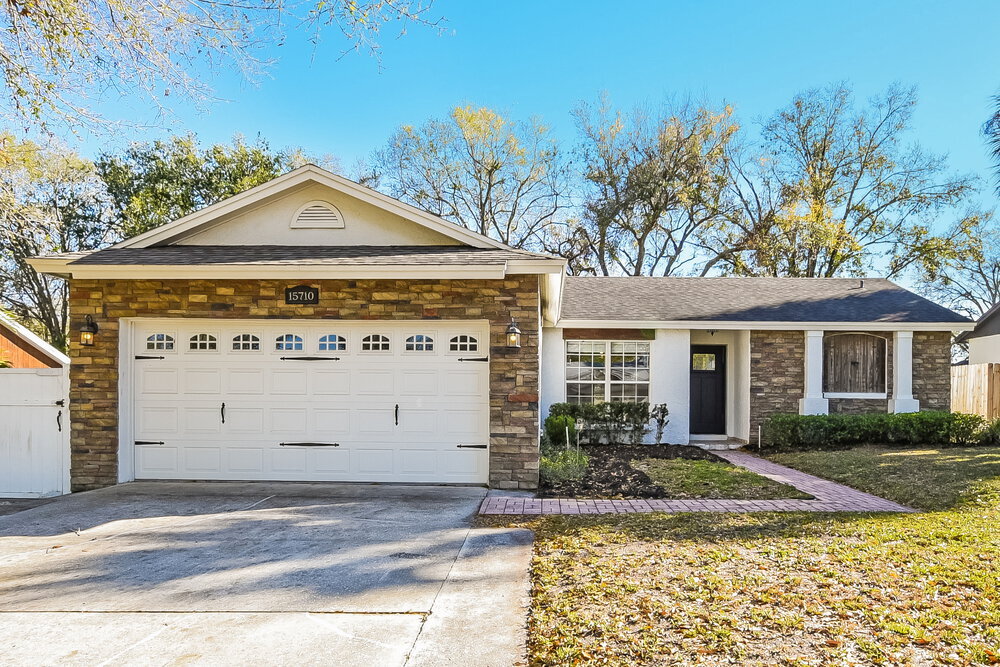 15710 Carriage Hill Ct in Clermont, FL - Building Photo