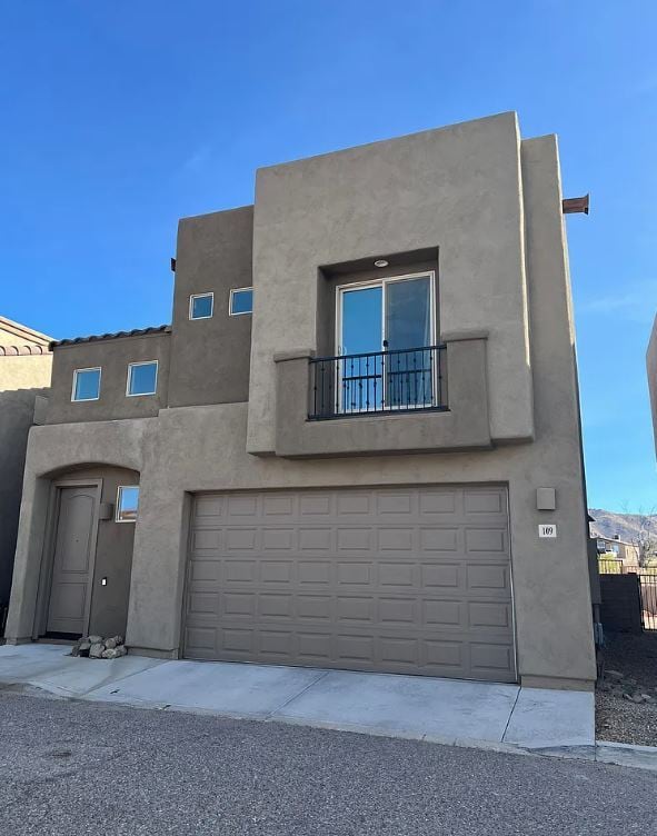 property at 109 S Crown Plaza