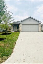 2621 Castille Vly Pl in Conroe, TX - Building Photo