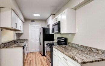 133 Hammershire Rd, Unit 133 Hammershire Unit C in Reisterstown, MD - Building Photo - Building Photo