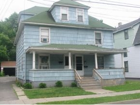 207 Cleveland Ave in Endicott, NY - Building Photo