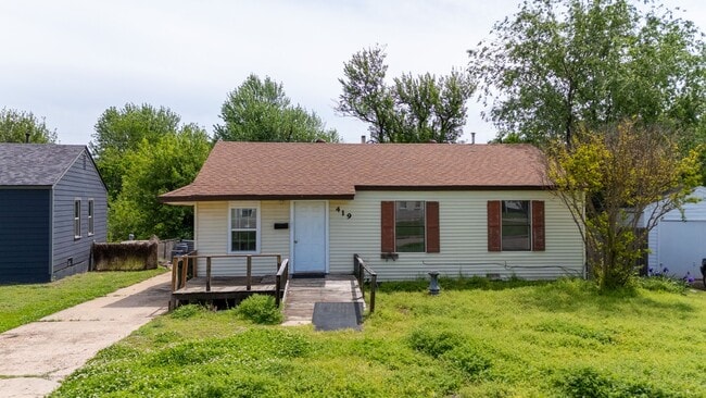 419 E Jarman Dr in Midwest City, OK - Building Photo - Building Photo