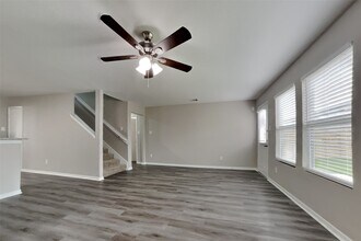 16802 Accolade Way in Conroe, TX - Building Photo - Building Photo