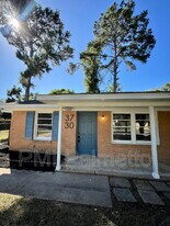 3730 Hickory St in Columbia, SC - Building Photo