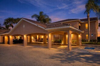 819 Fairwaycove Ln in Bradenton, FL - Building Photo - Building Photo