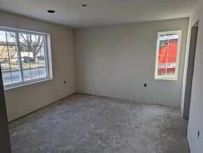 4719 Burma Rd in McFarland, WI - Foto de edificio - Building Photo