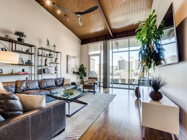 property at 3030 Bryan St