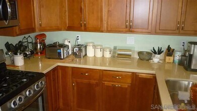 8434 Summerdale Rd, Unit B in San Diego, CA - Building Photo - Building Photo