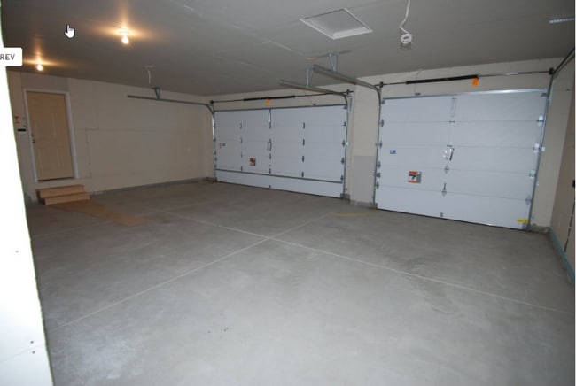 7970 Hartig Cir in Spring Lake Park, MN - Building Photo - Building Photo