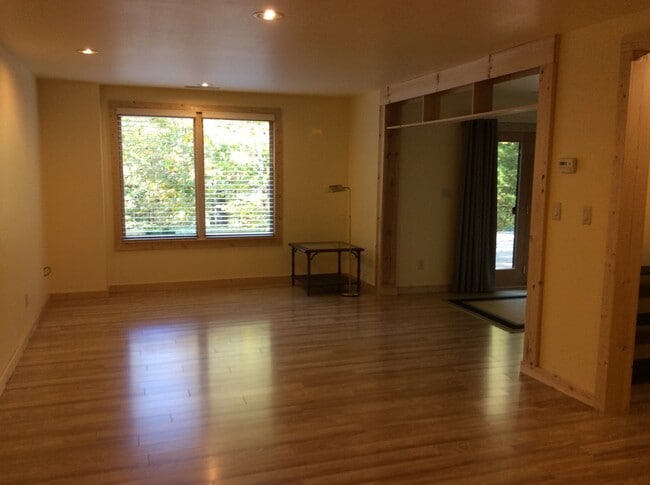659 Ridge Top Cir, Unit 659B in Birmingham, AL - Building Photo - Building Photo