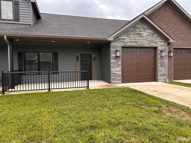 property at 3824 High Pointe Dr
