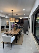 1601 S Shade Ave in Sarasota, FL - Building Photo - Building Photo