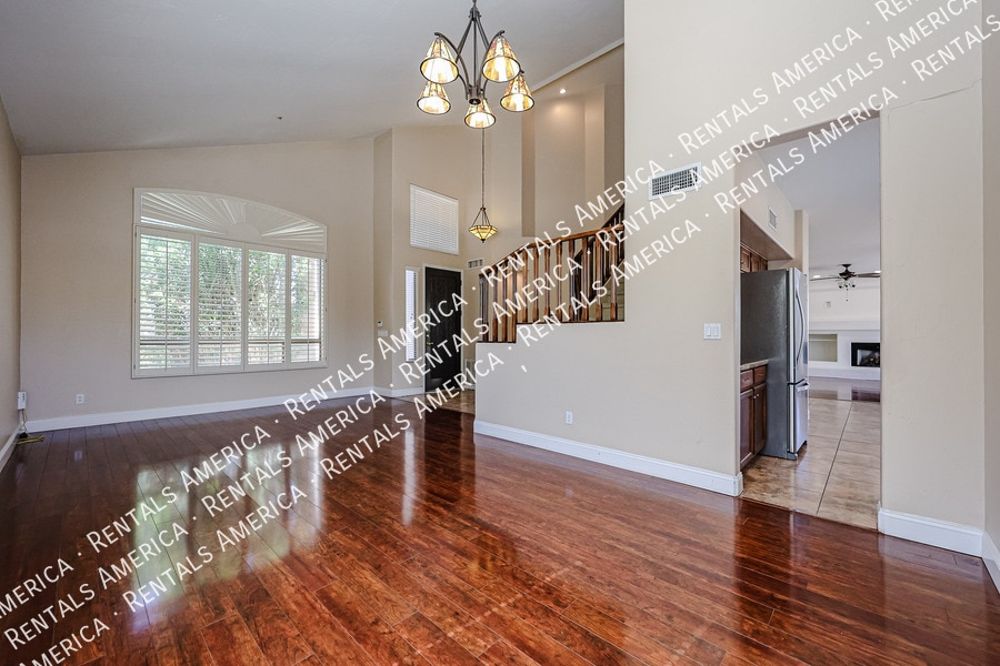 14759 N 98th St in Scottsdale, AZ - Foto de edificio