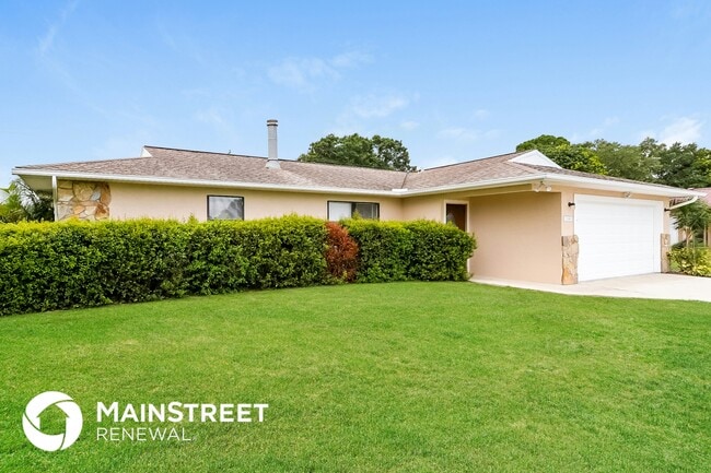 350 NE Genesee Ave, Unit 048 in Port St. Lucie, FL - Building Photo - Building Photo