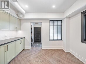 46-46 O'Hara Ave in Toronto, ON - Building Photo - Building Photo